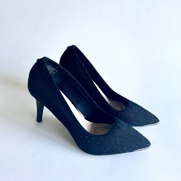 Jones New York Black Fabric Rubber Outsole Point Toe Classic Pumps size 10 - Picture 1 of 16